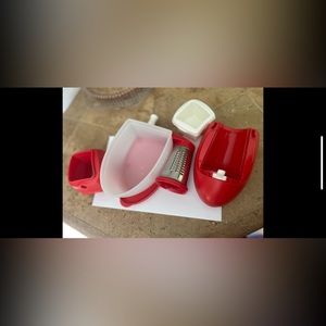 Tupperware Mahl Chef Rotary Grater for Cheese Chocolate Nuts Vegetables